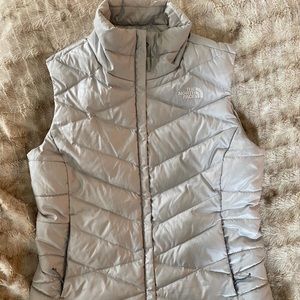 North Face Puffer Vest 550
